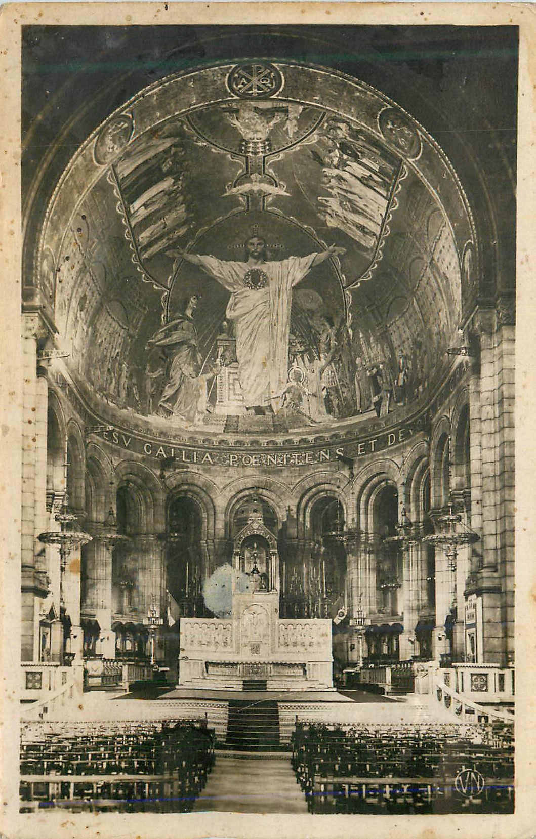 CPA Paris Basilique du Sacre Coeur Le Choeur et la Mosaique 