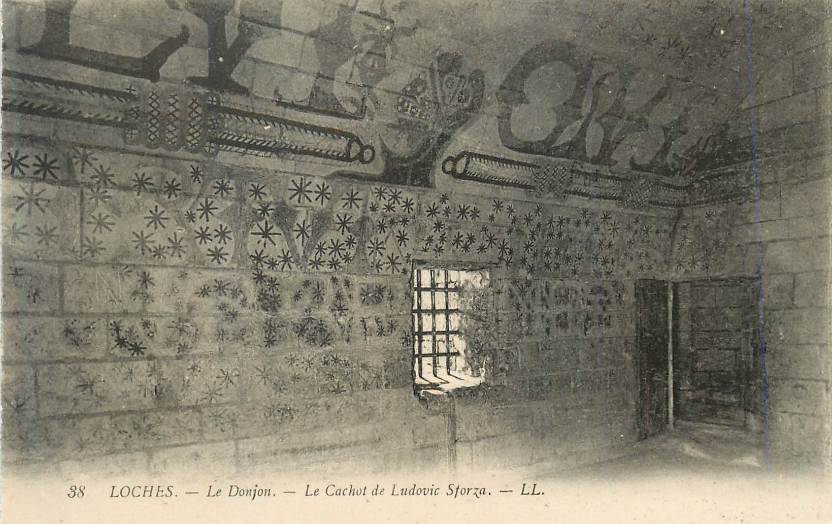 CPA Loches Le Donjon Le Cachot de Ludovic Storza 