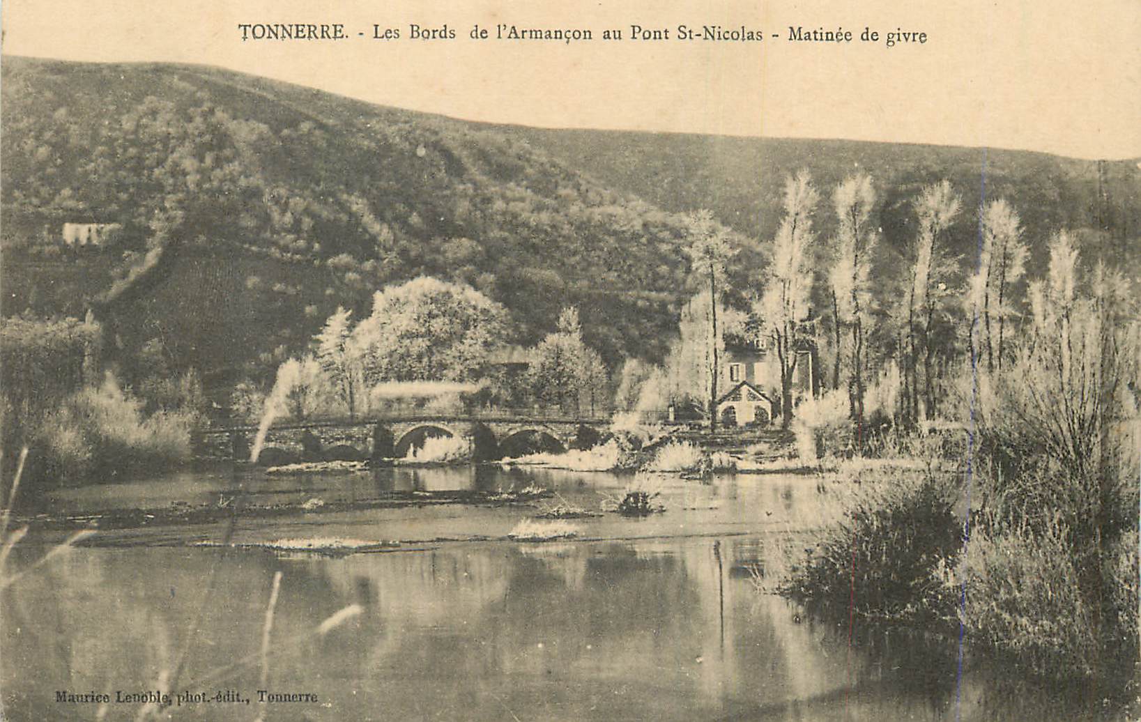 CPA Tonnerre Les Bords de l Armancon au Pont St Nicolas Matinee de givre 