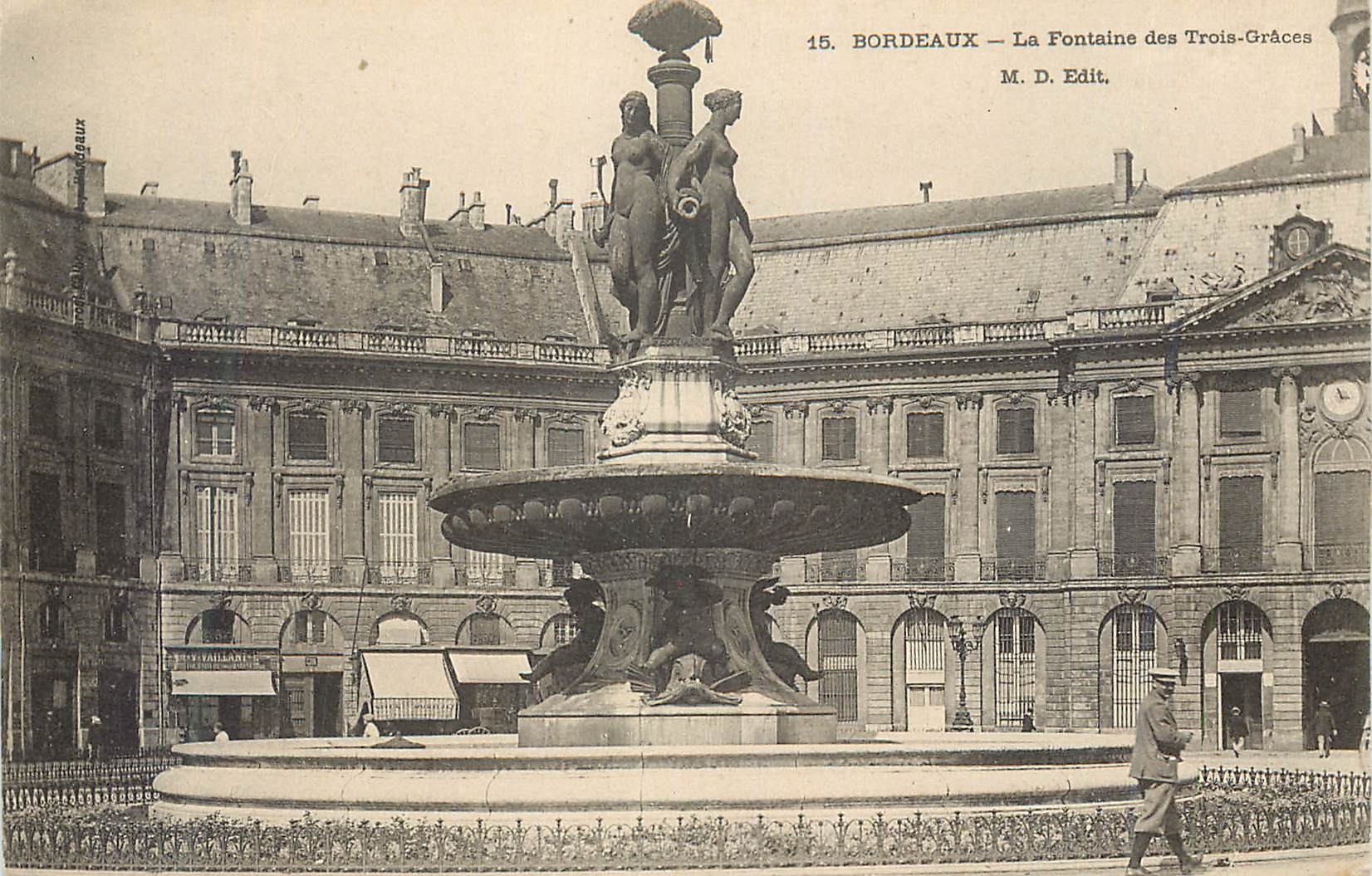 CPA Bordeaux La Fontaine des Trois Graces 