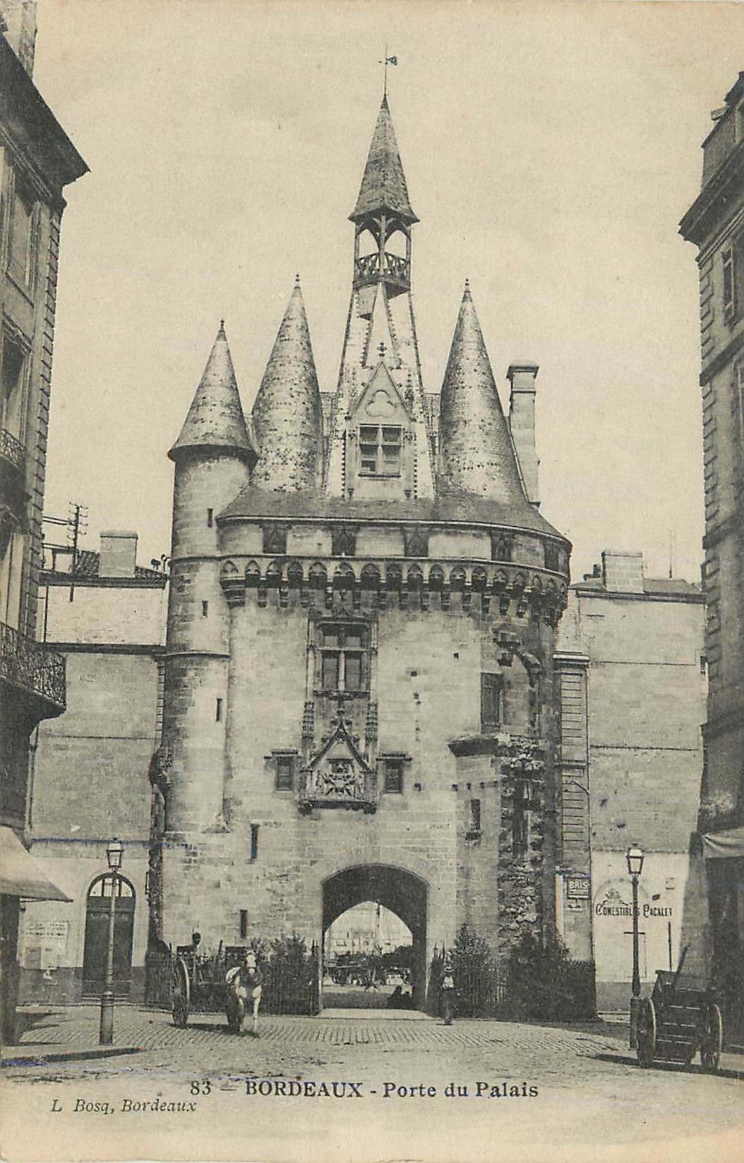 CPA Bordeaux Porte du Palais 