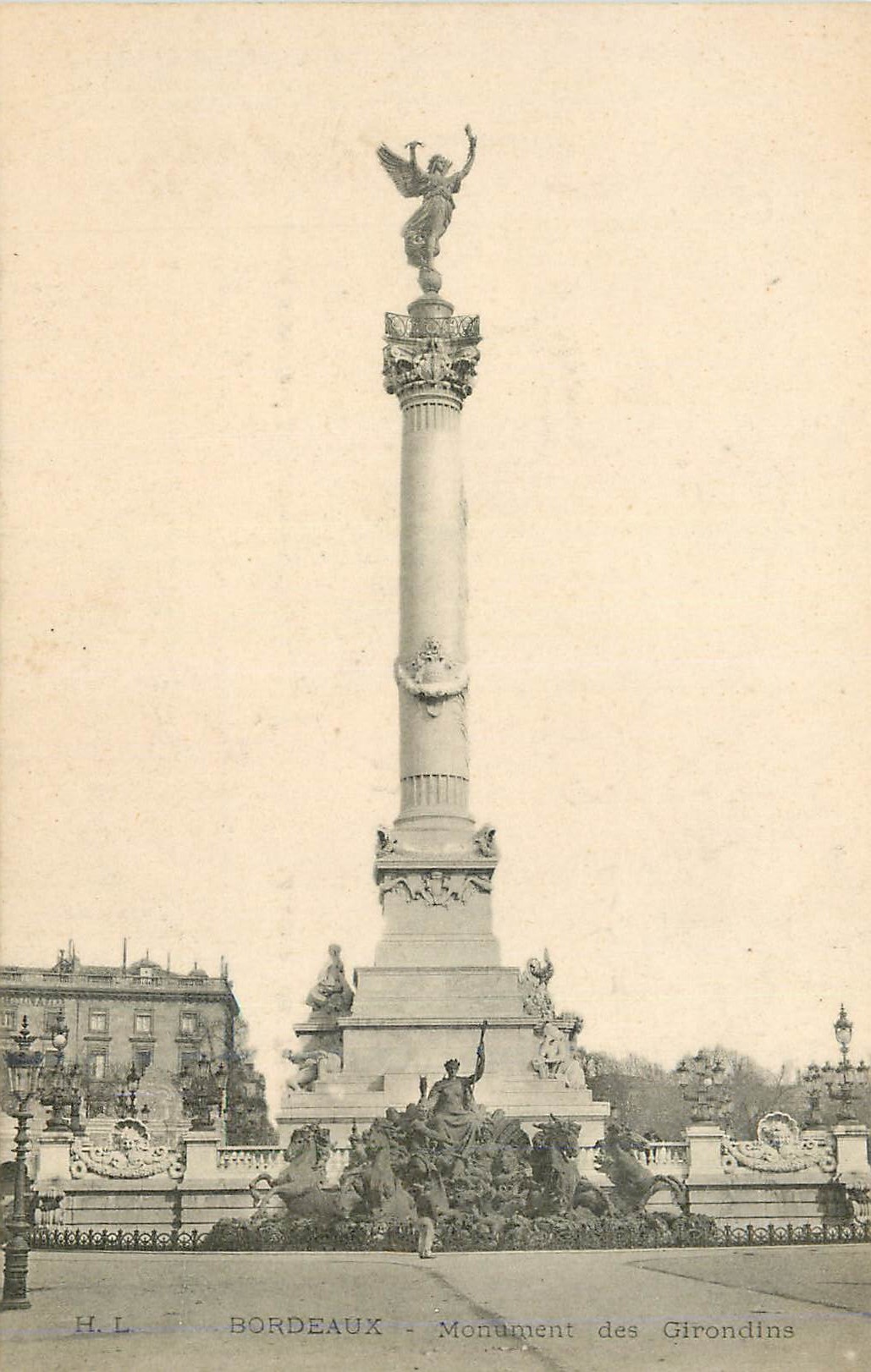 Bordeaux — Monument des Girondins — H.L.