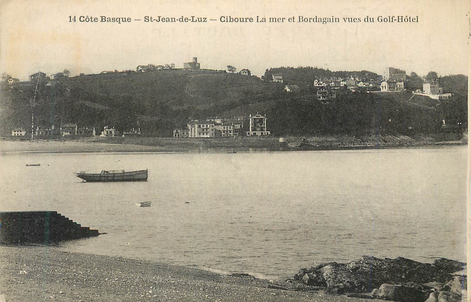 CPA St Jean de Luz Ciboure La mer et Bordagain vues du Golf Hotel 