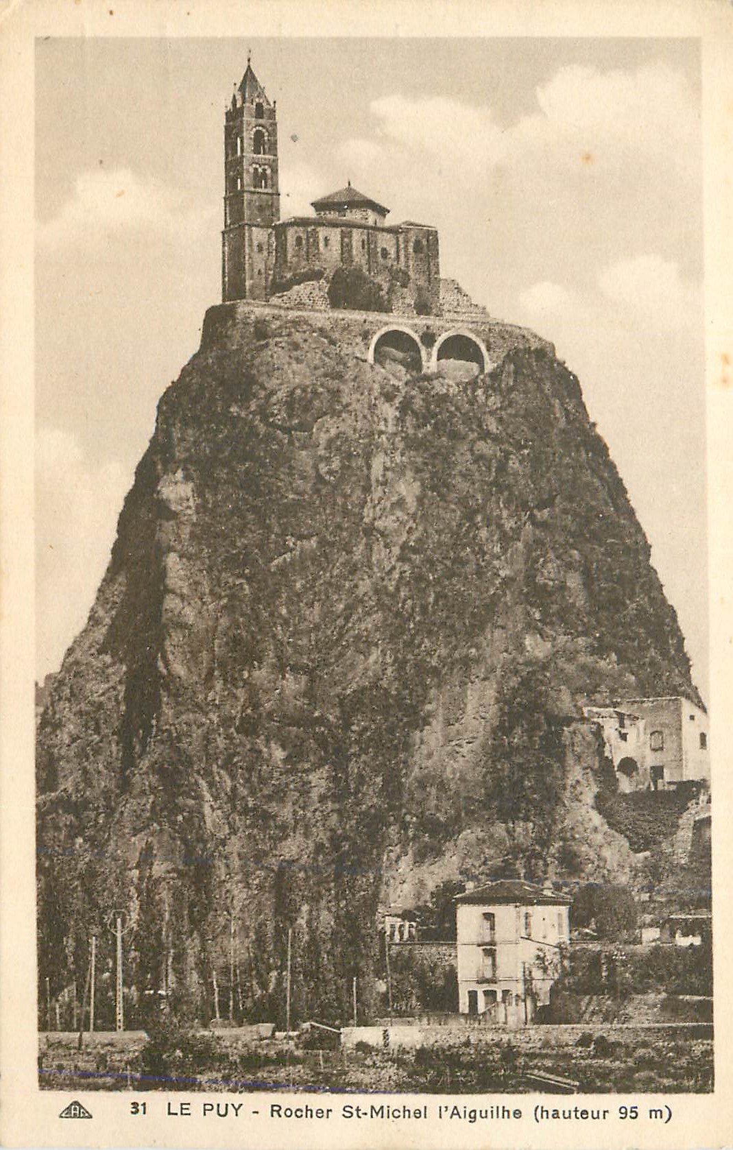CPA Le Puy Rocher St Michel l Aiguille 