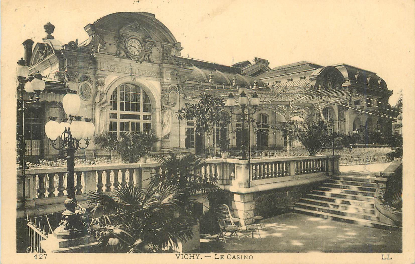 CPA Vichy Le Casino 