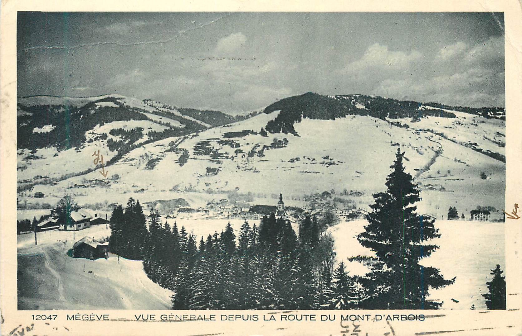 CPA Megeve Vue generale depuis la route du Mont d Arbois 