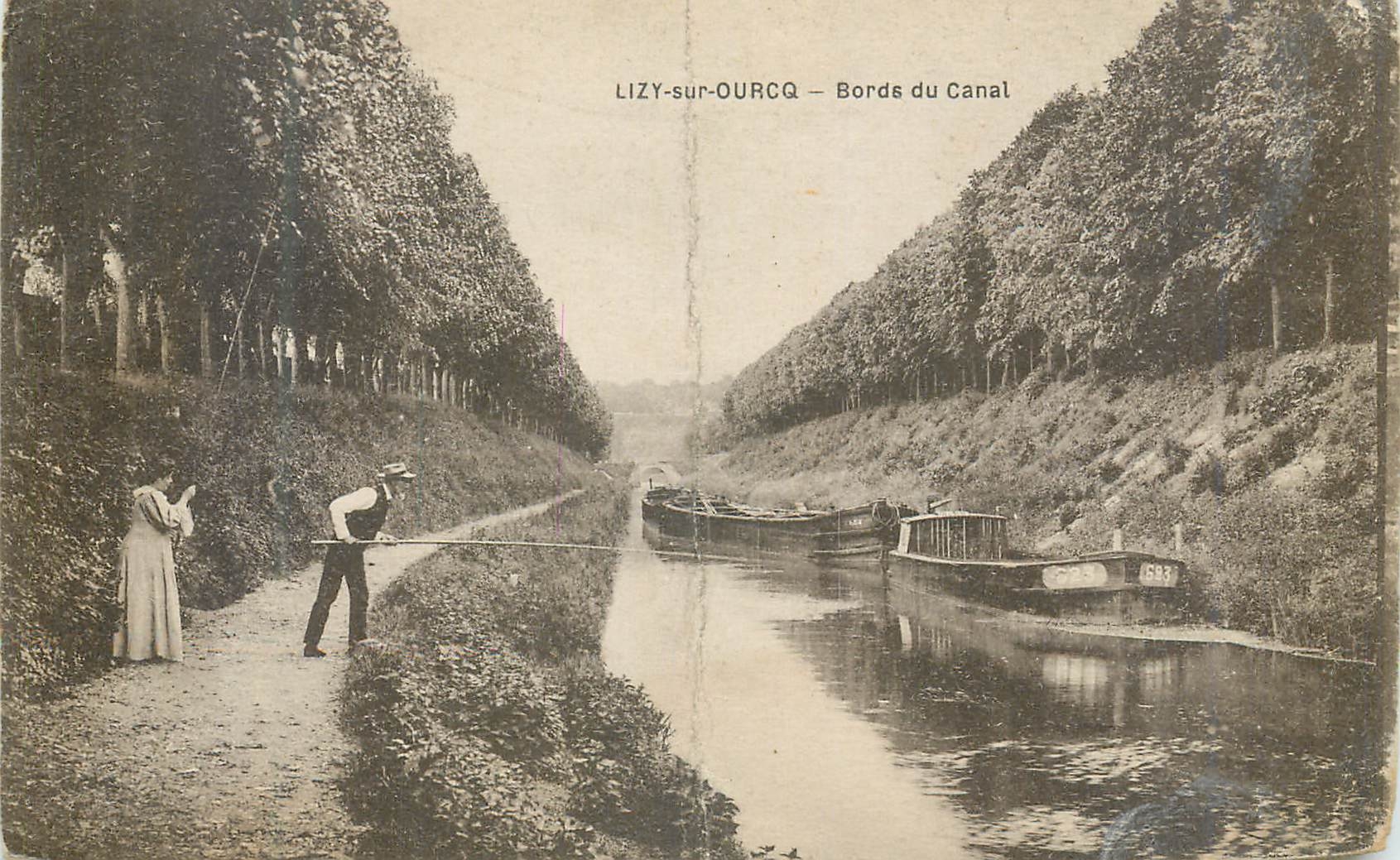 CPA Lizy sur Ourcq Bords du Canal Peche Pecheur