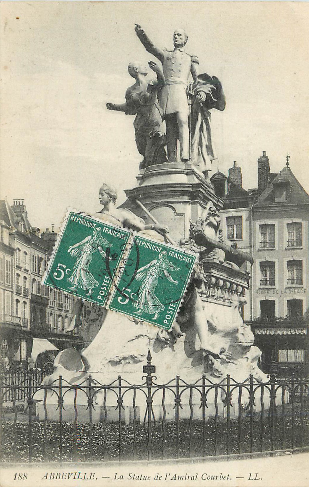 Abbeville — The Statue of Admiral Courbet — LL. n°188