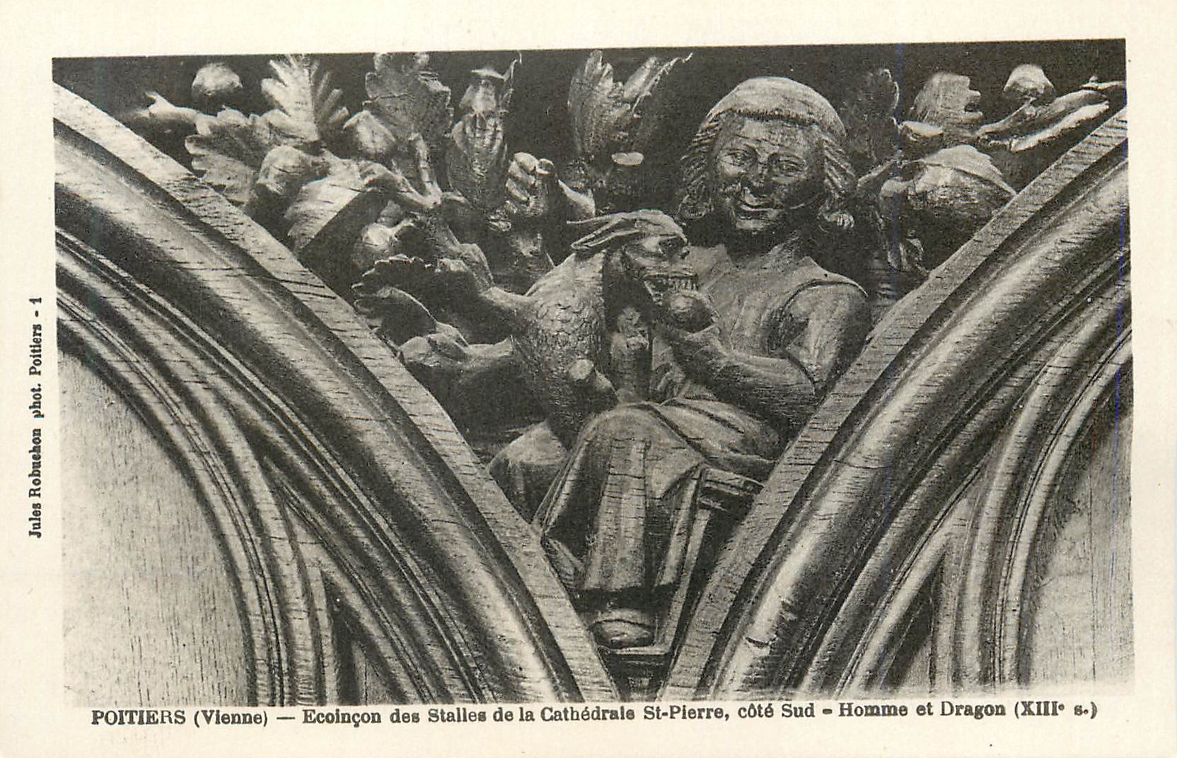 CPA Poitiers Vienne Ecoincon des Stalles de la Cathedrale St Pierre cote Sud Homme et Dragon 