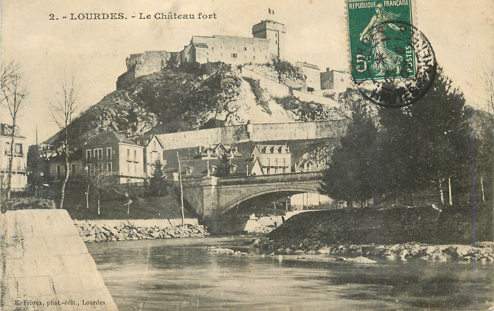 CPA Lourdes Le Chateau Fort 