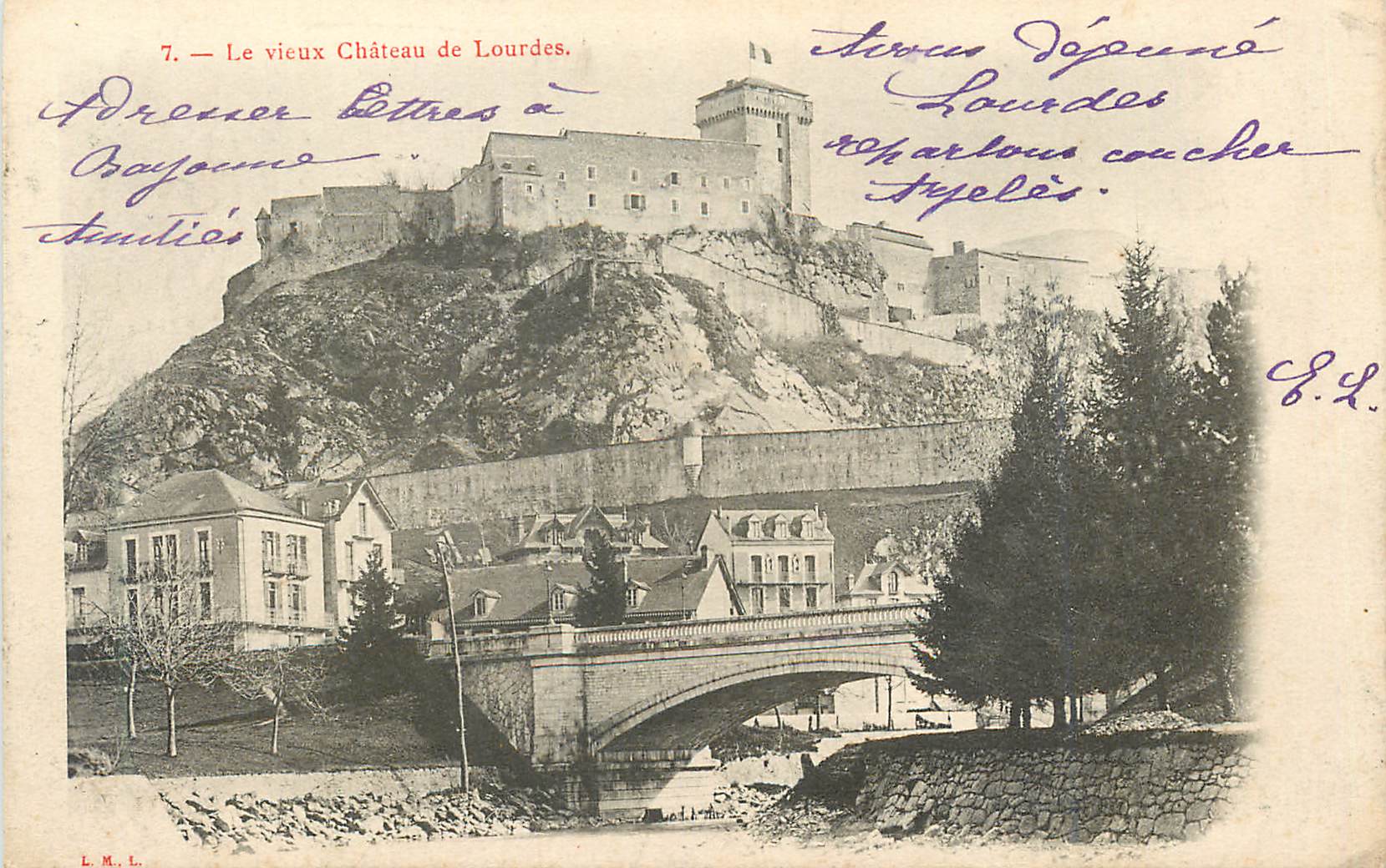 CPA Le vieux Chateau de Lourdes 