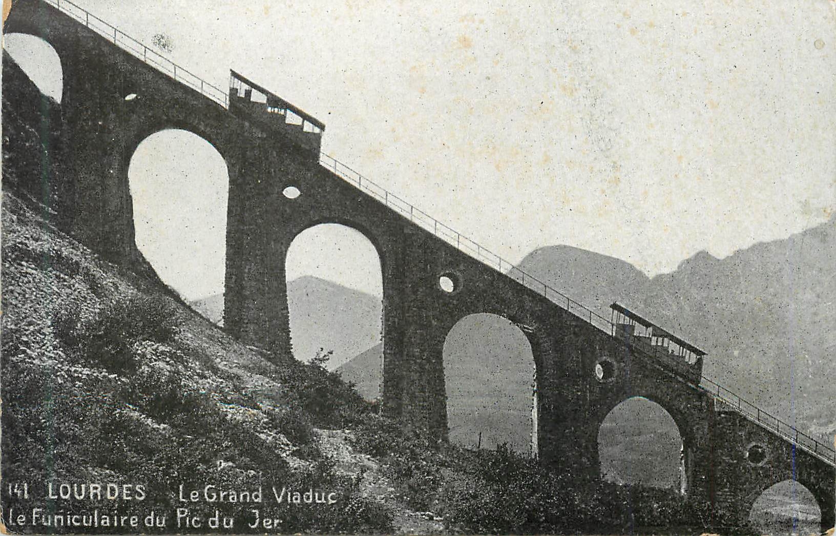 CPA Lourdes Le Grand Viaduc Le Funiculaire du Pic du Jer 