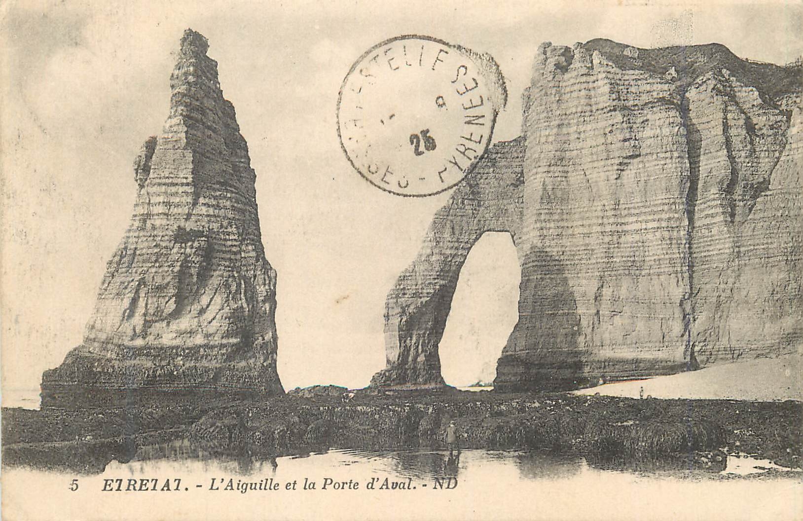 CPA Etretat L Aiguille et la Porte d Aval 