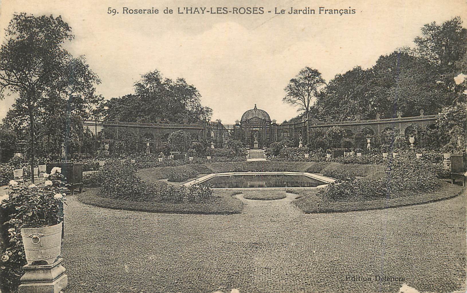 CPA Roseraie de l Hay les Roses Le Jardin Francais 