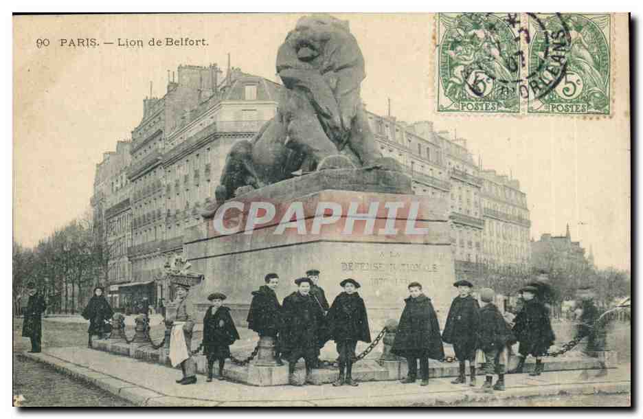Paris (14)- Lion de Belfort-Enfants Oeuvre de Barholdi- Place Denfert-Rochereau--CPA-
