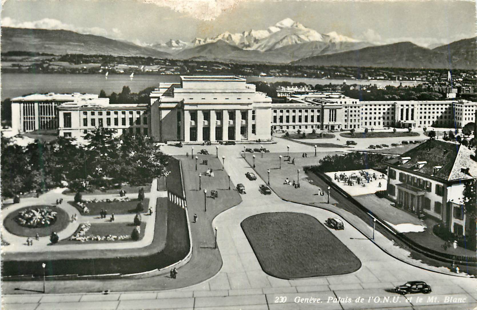 CPM Geneve palais de L 'O N U le mt blanc
