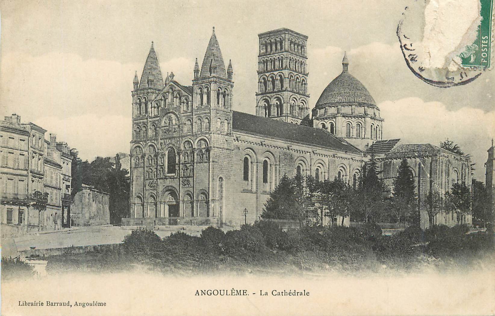 CPA Angouleme la cathedrale