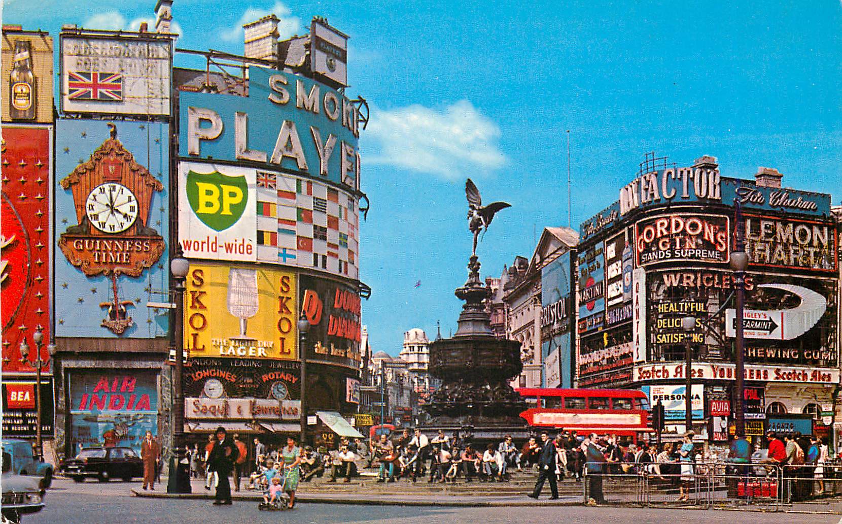 CPM London piccadilly circus BP British Petroleum Gordon's Gin