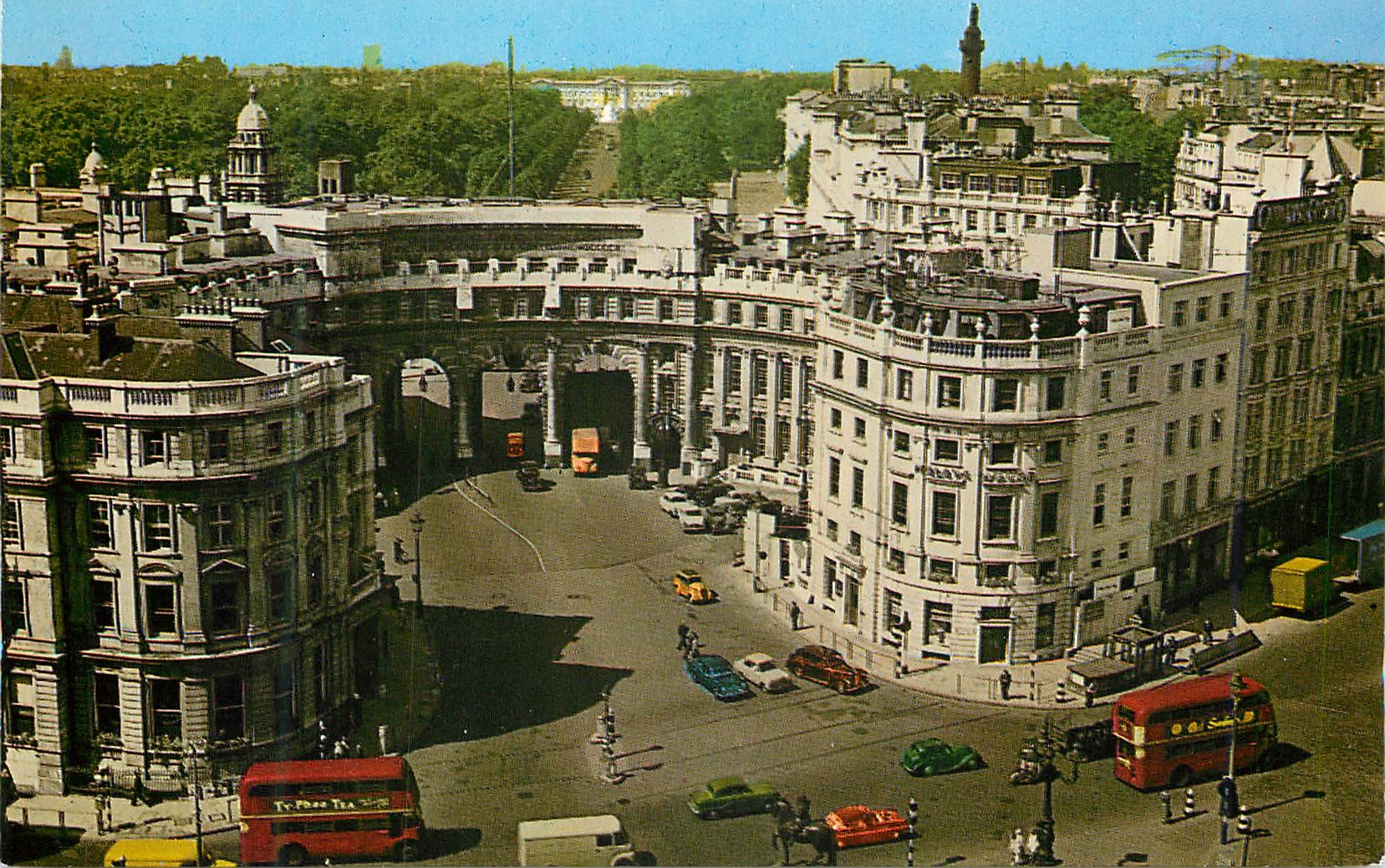 CPM London admiralty arch and the mall