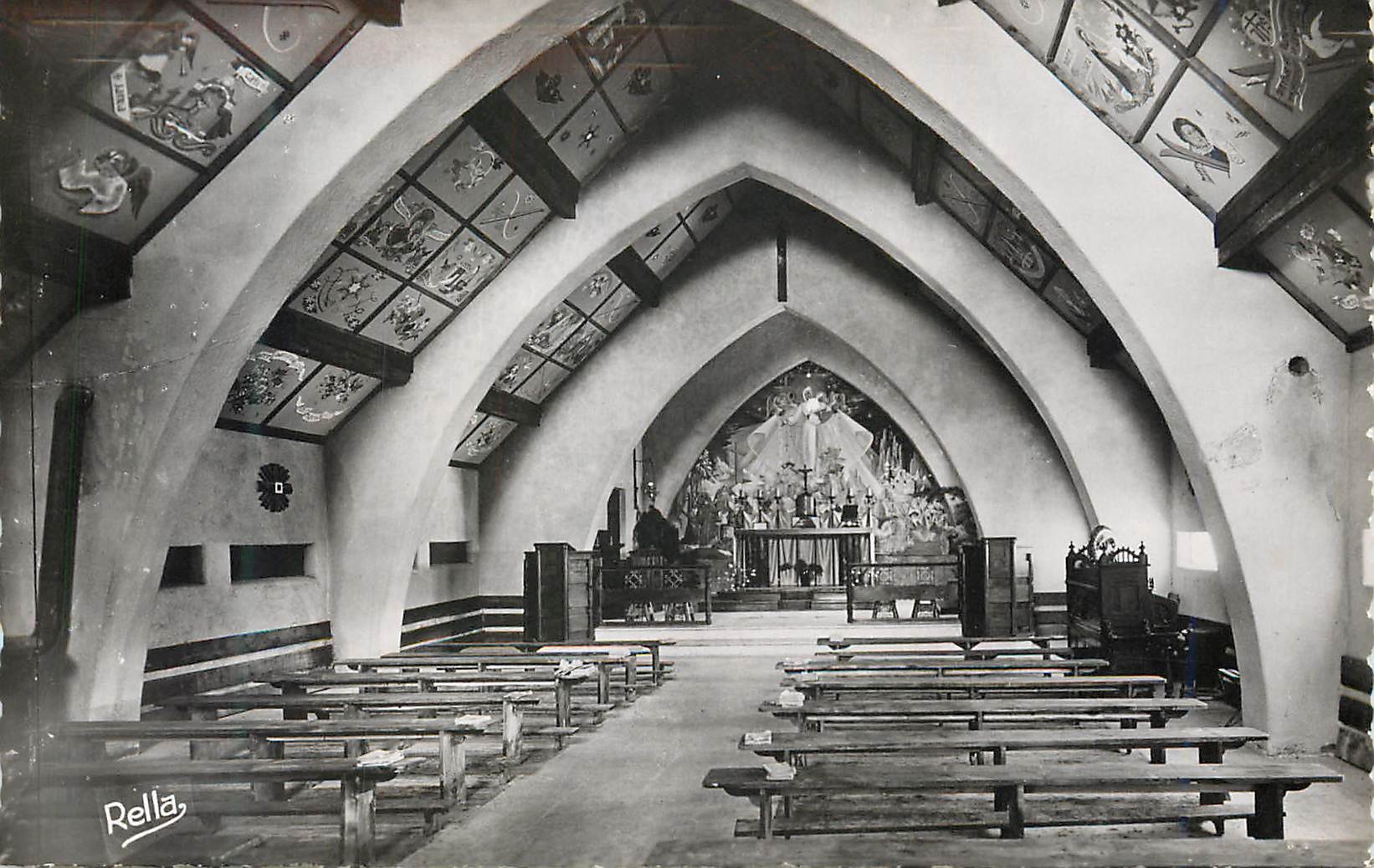 CPM Valberg (alt 1700 m) sanctuaire de N D des nelges interieur