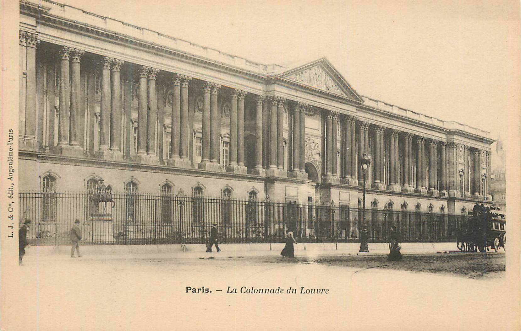 CPA Paris la colonnade du Louvre (carte 1900)