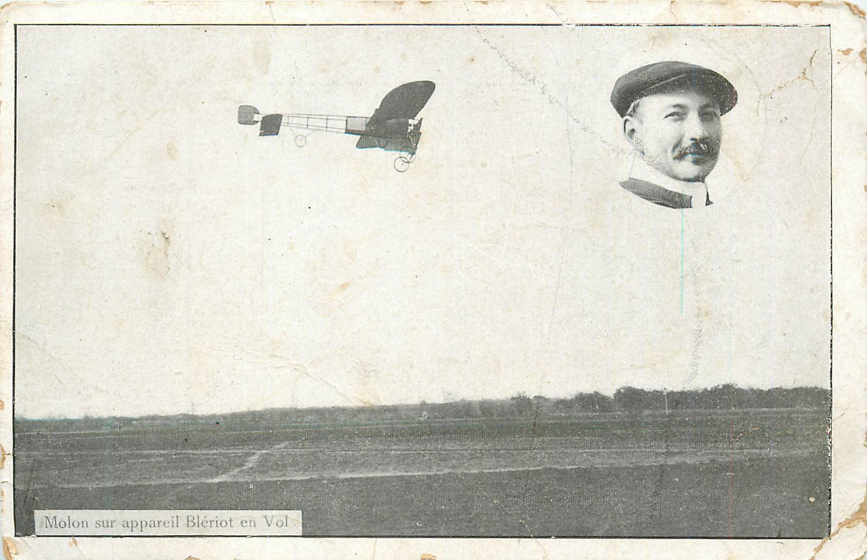 CPA Molon sur appareil bleriot en vol