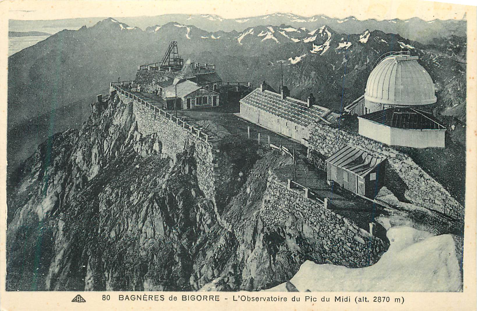 CPA Bagneres de Bigorre l'observatoire du pic du midi (alt 2870 m)