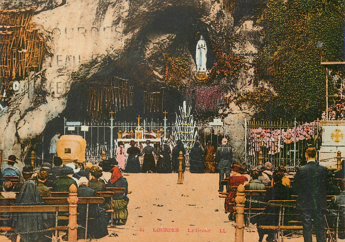 CPA Lourdes la grotte