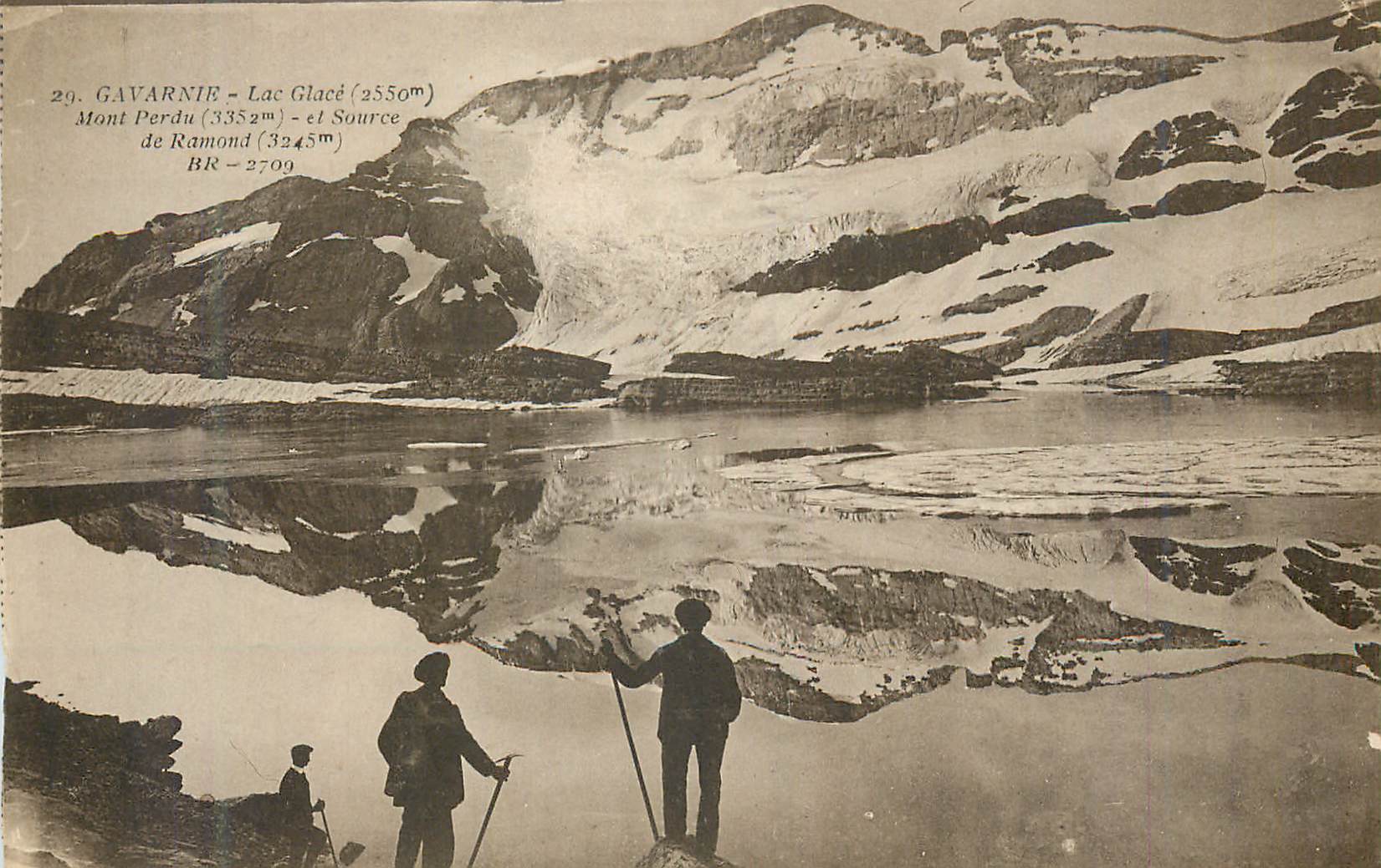 CPA Gavarnie lac glace (2550 m) mont perdu (3352 m) et source de ramond (3045 m) br 2709