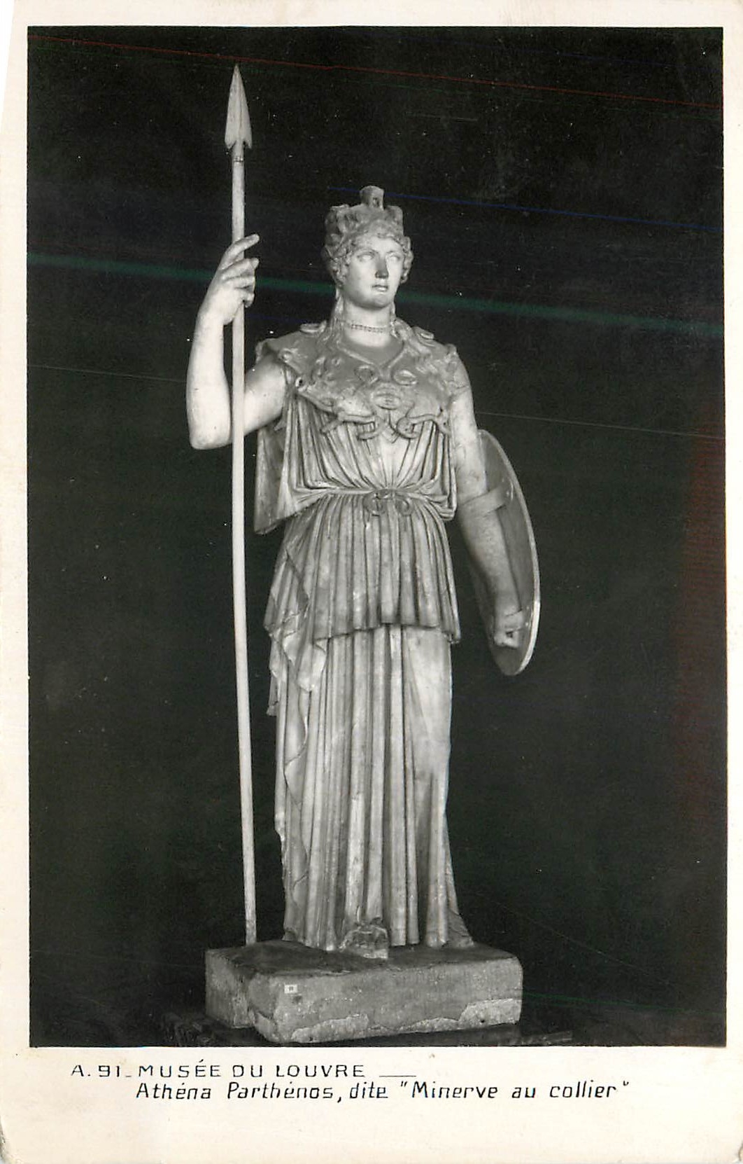 CPA Musee du Louvre Athena Parthenos dite Minerve au Collier