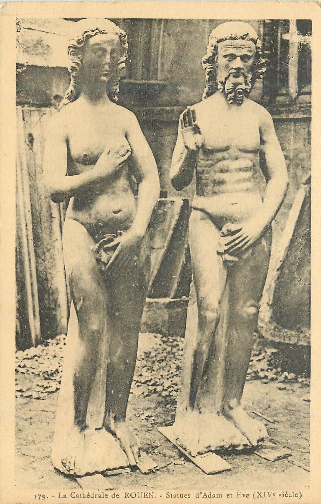 CPA La Cathedrale de Rouen Statue d'Adam et Eve