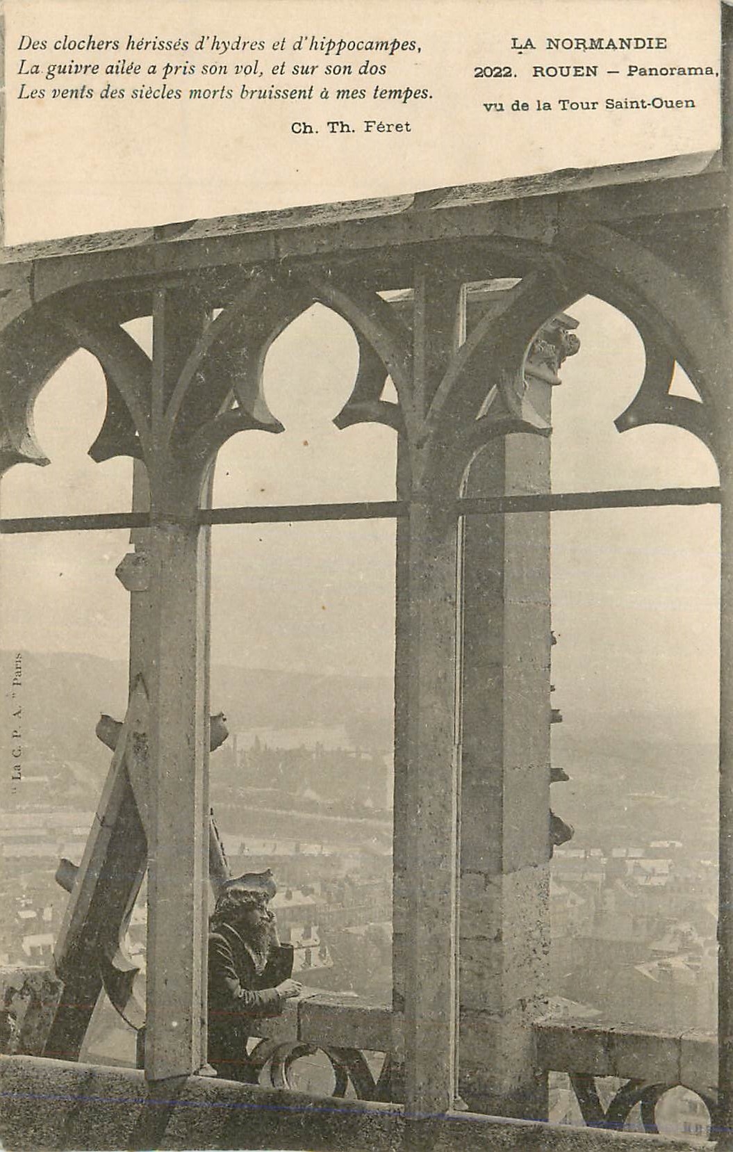 CPA La Normandie Rouen Panorama vue de la Tour Saint-Ouen