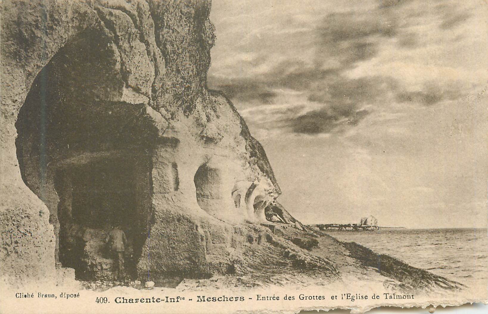CPA Charente Inf Meschers Entree des Grottes et l'Eglise de Talmont