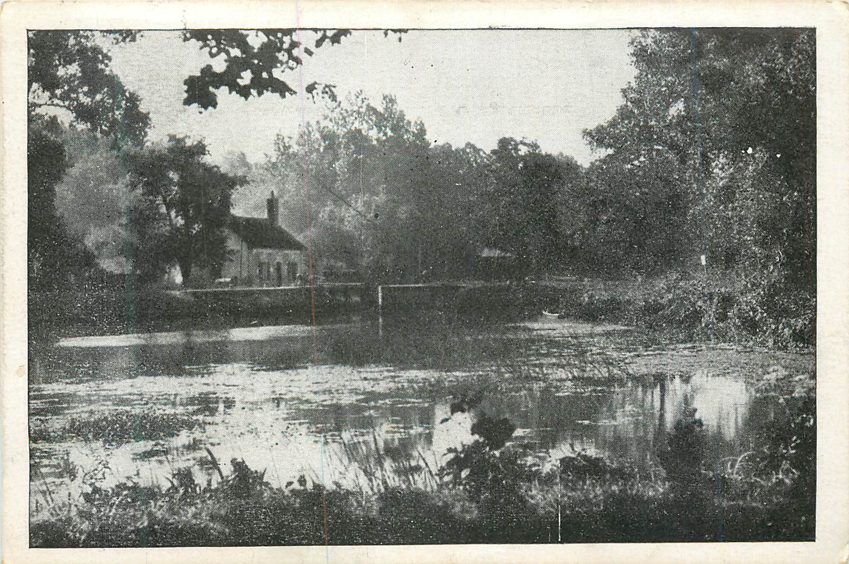 CPA Maison dans la foret
