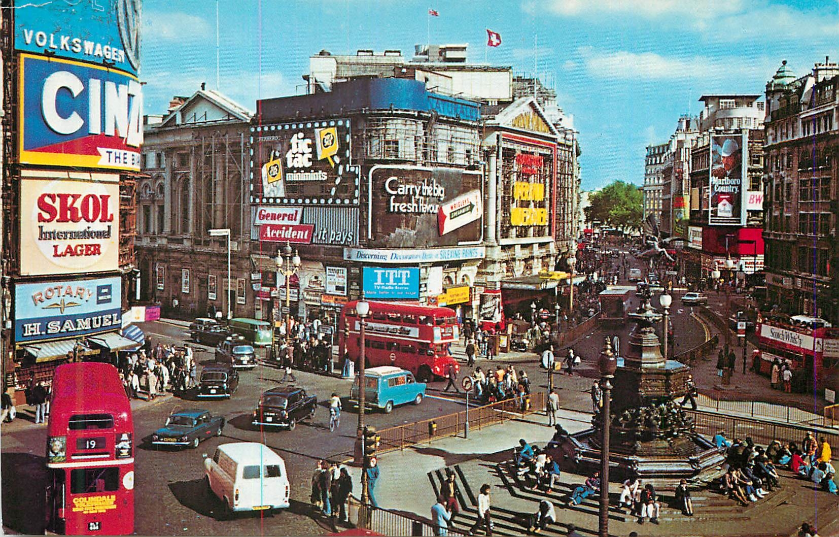 CPM London Piccadilly circus Skol Lager