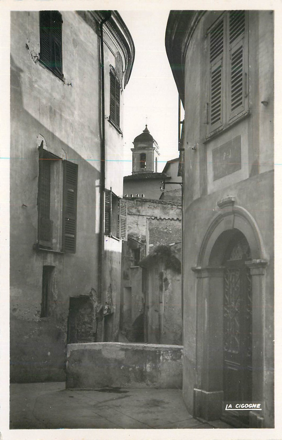 CPM Roquebrune Village Vue sur l'eglise