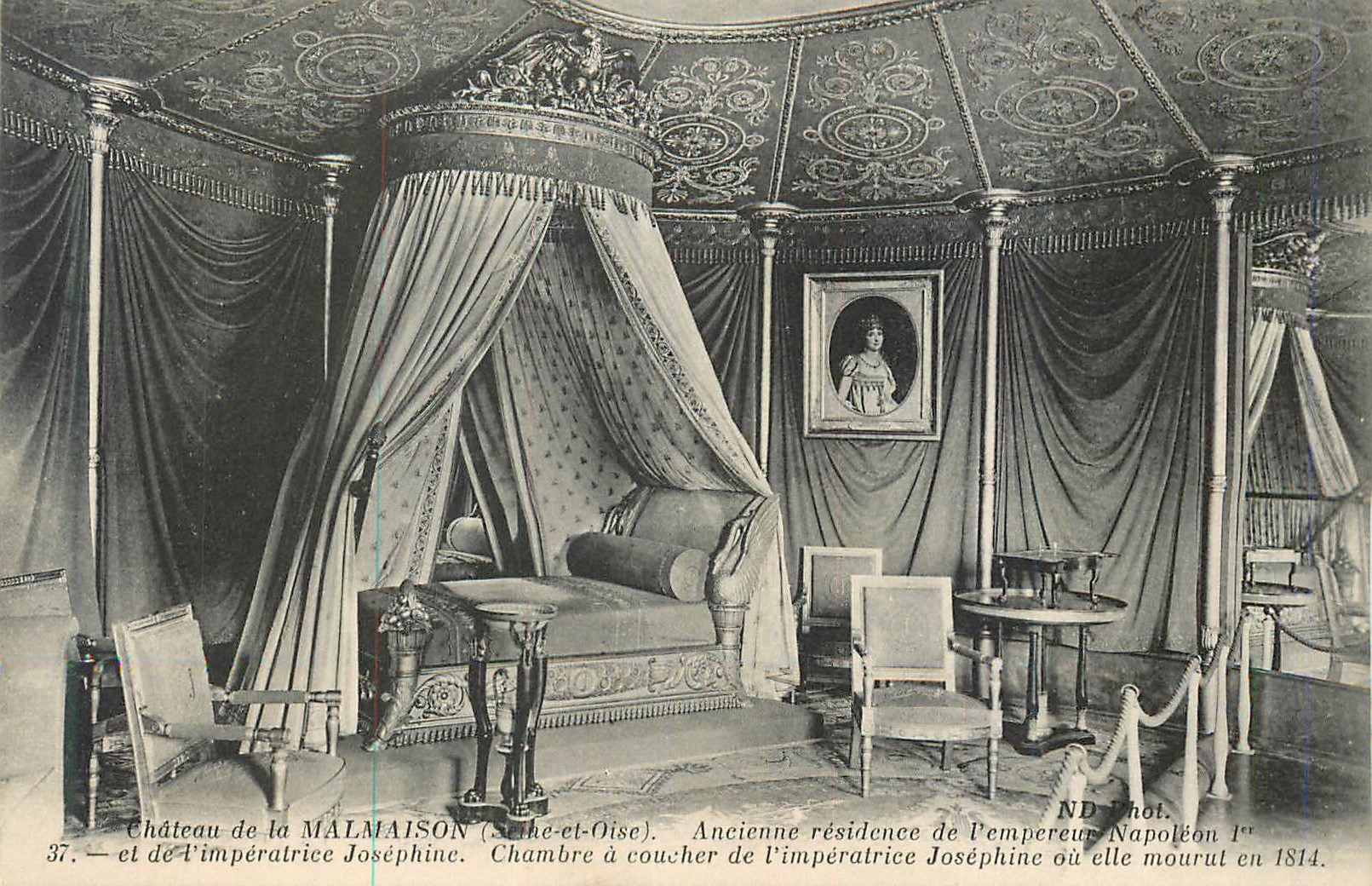 CPA Chateau de la Malmaison (Seine-et-Oise) Ancienne residence de l'empereur Napoleon 1er et de l'imperatrice Josephine