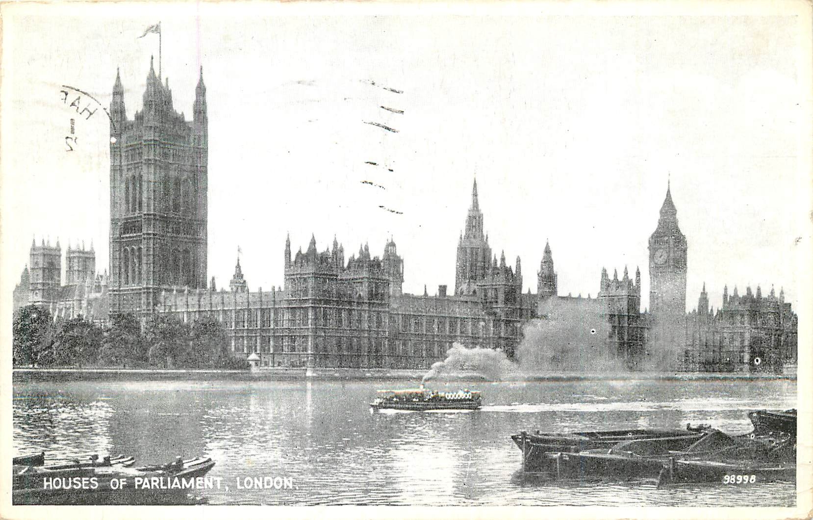 CPA London Houses of Parliament Bateaux