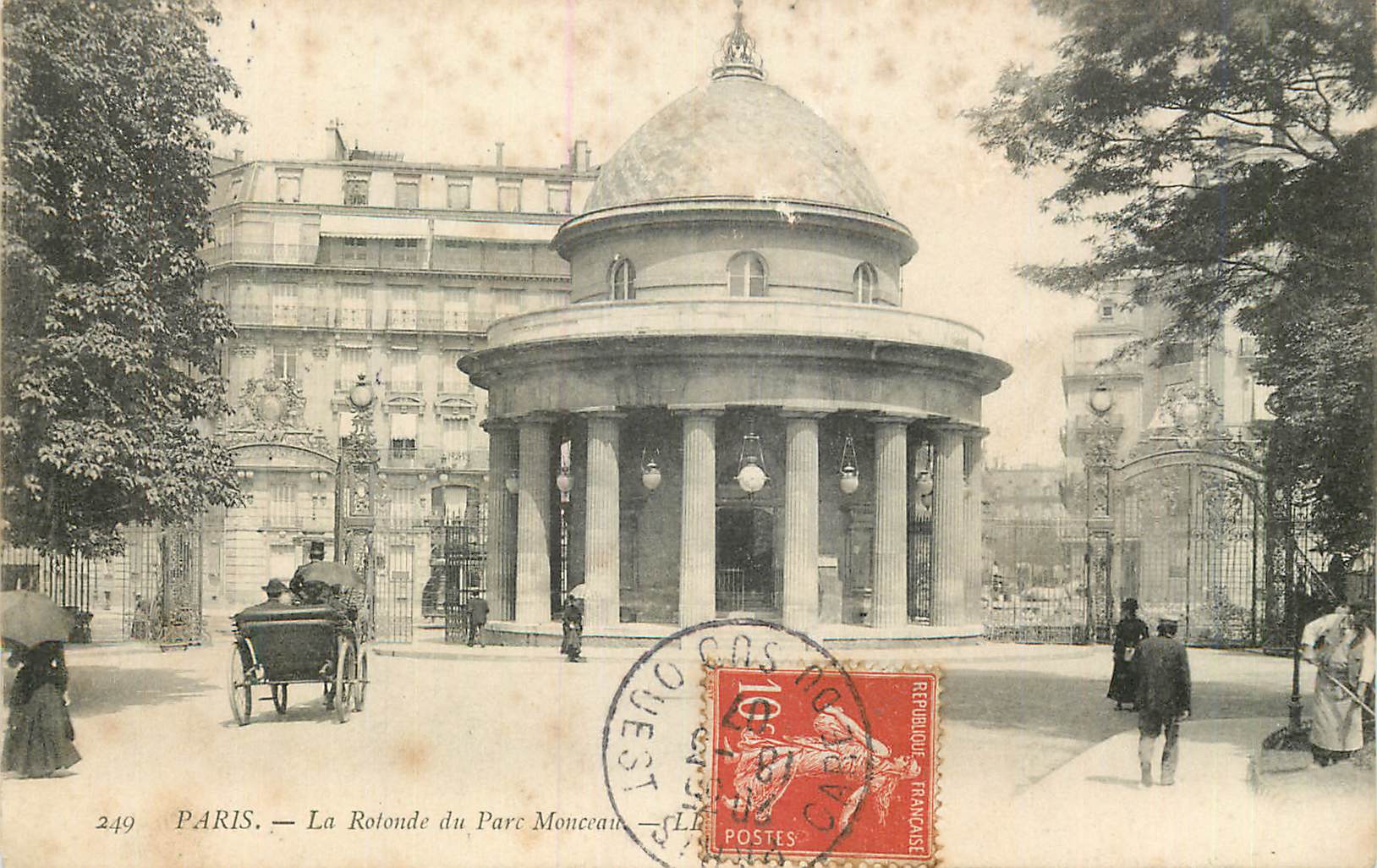 CPA Paris La Rotonde du Parc Monceau
