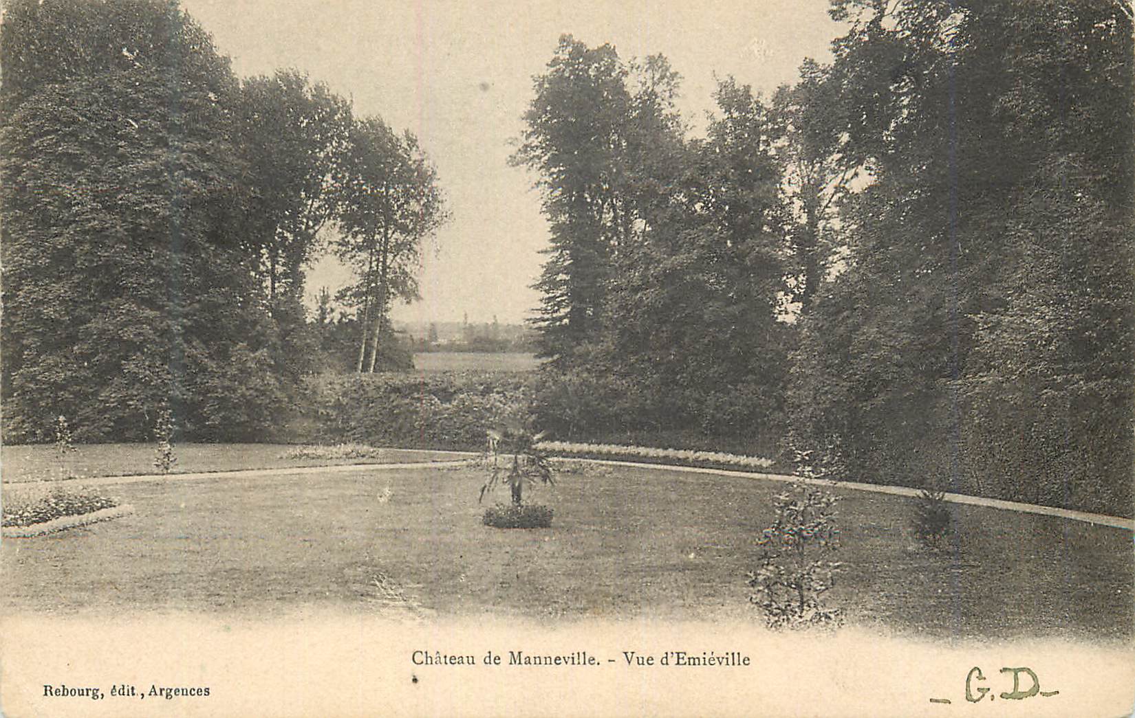 CPA Chateau de Manneville Vue d'Emieville
