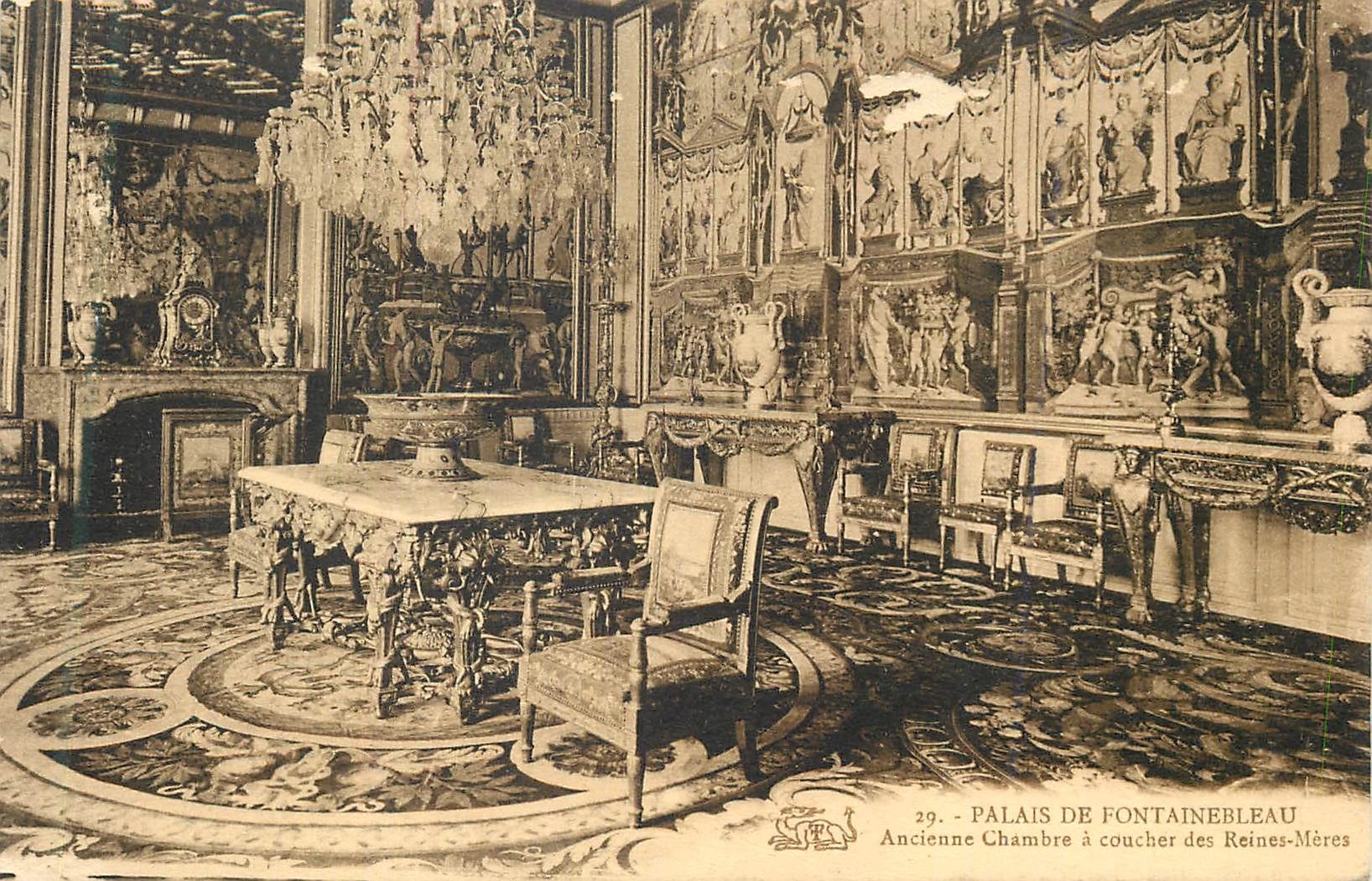 Palazzo di Fontainebleau — Stanza antica delle Regine Madri — n°29