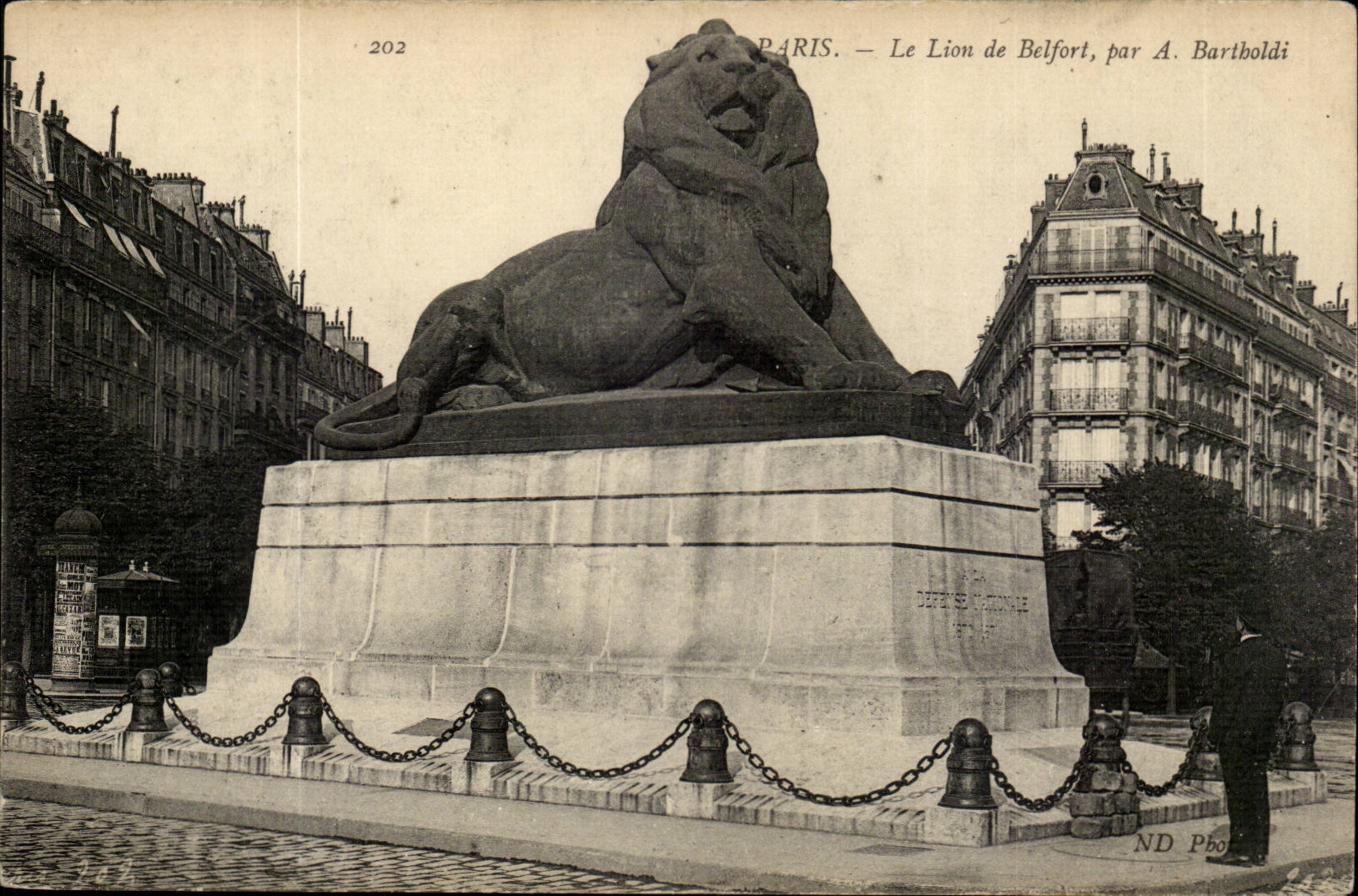 Paris 14 - Le Lion de Belfort - Bartholdi - Sculpteur - Boulevard Raspail et Rue Denfert Rochereau - CPA 