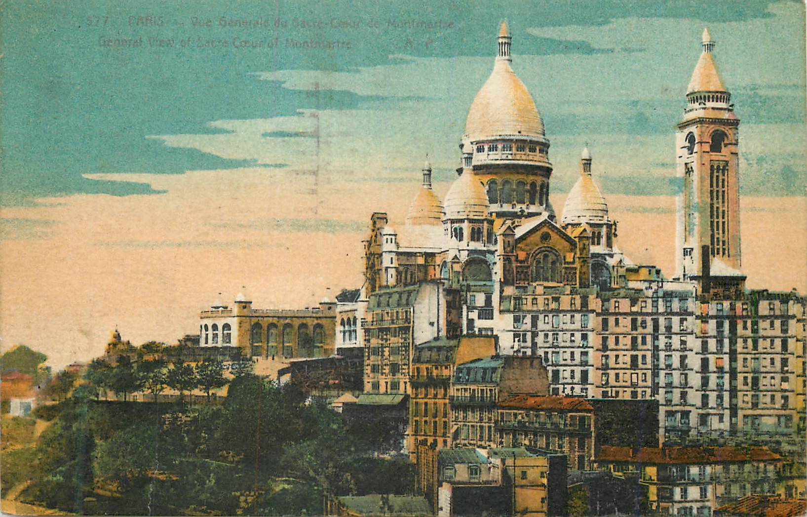 CPA Paris Vue generale du Sacre Cœur de Montmartre