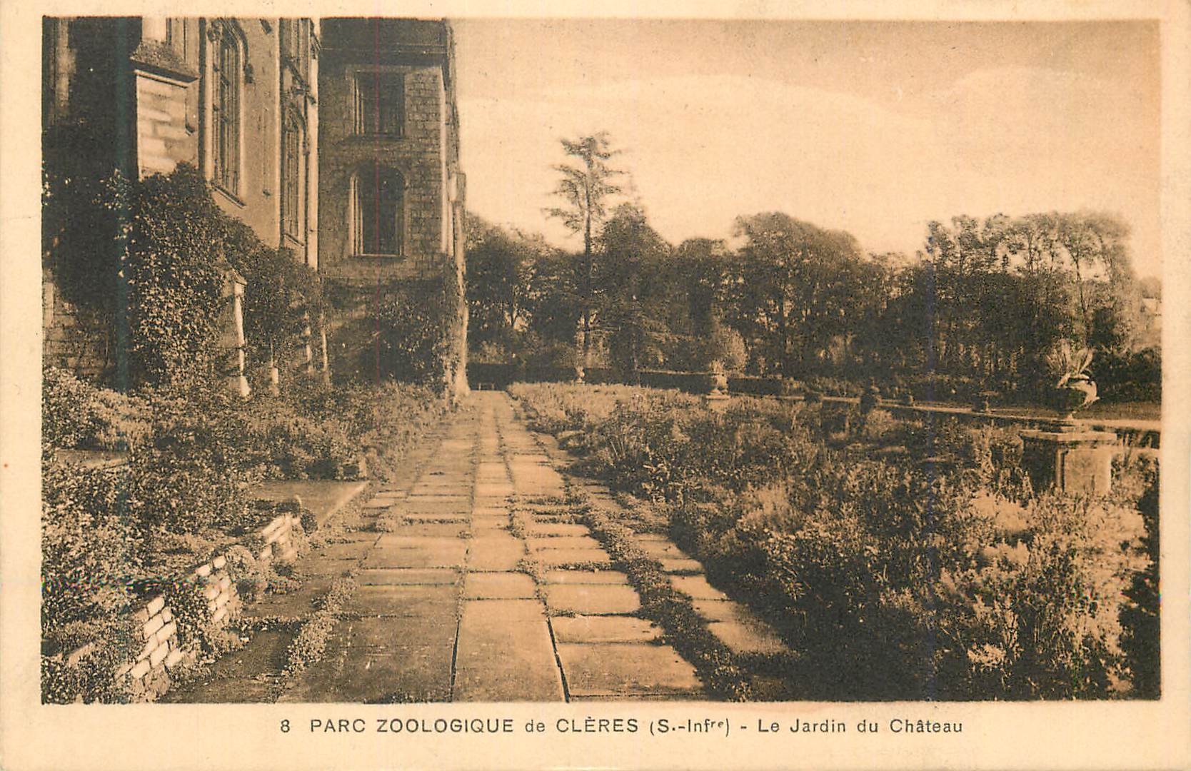 CPA Parc Zoologique de Cleres (S inf) Le Jardin du Chateau
