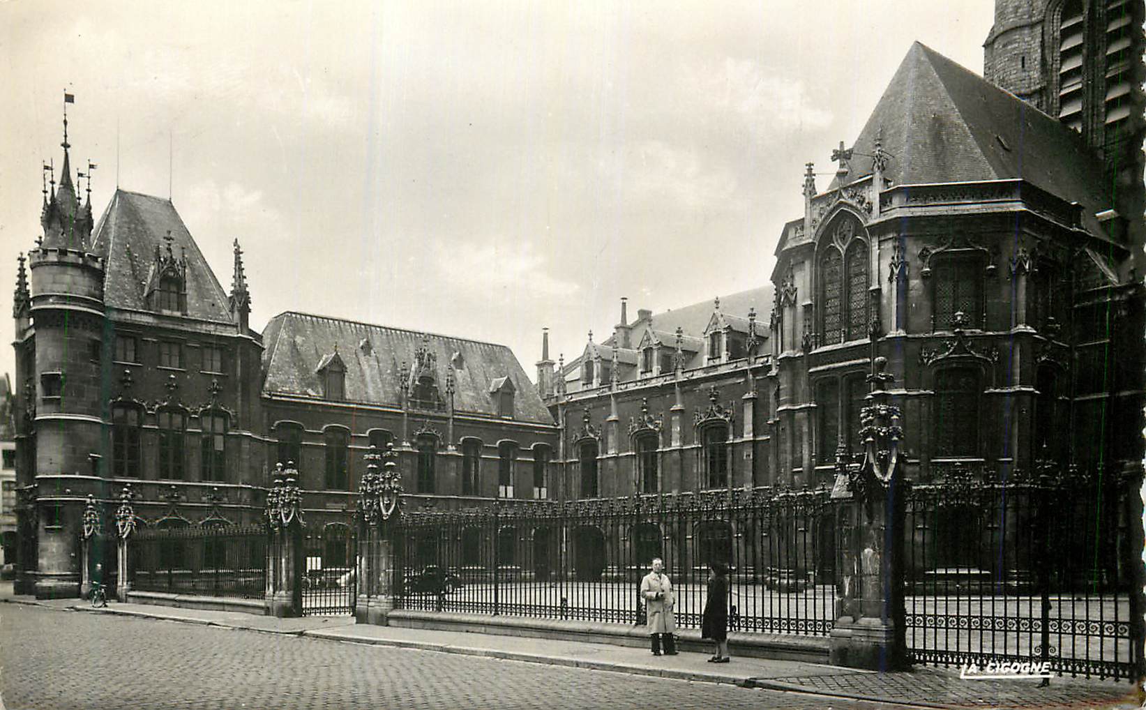 CPM Douai (Nord) L'Hotel de Ville