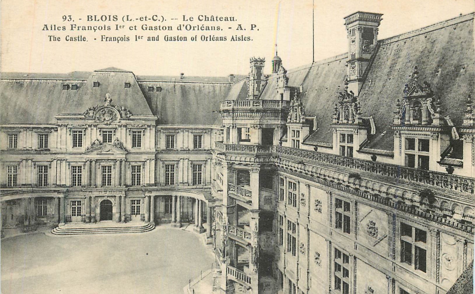 CPA Blois (L et C) Le Chateau Ailes Francois Ier et Gaston d'Orleans