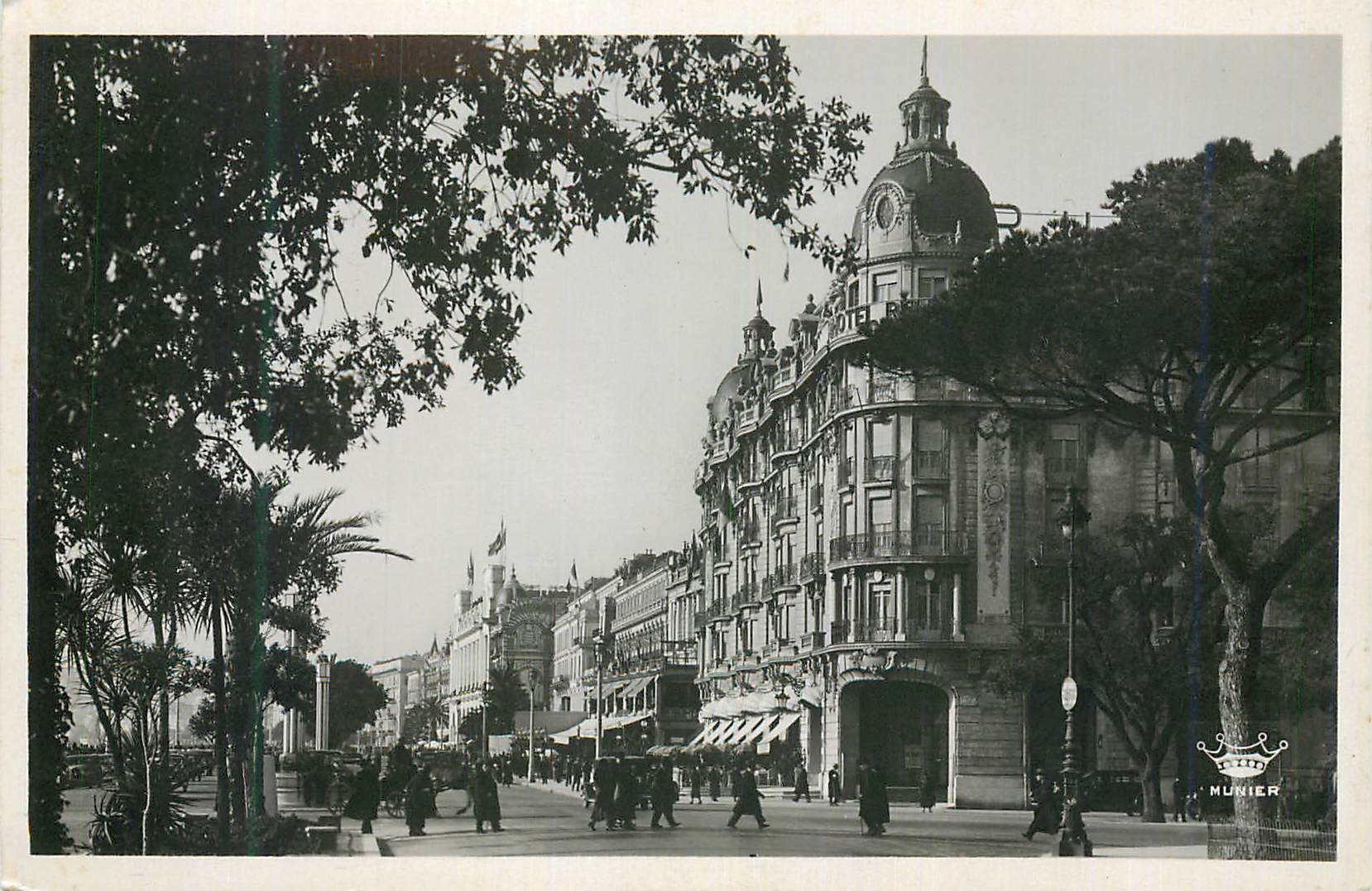 CPA Nice La Promenade des Anglais et l'Hotel Ruhl