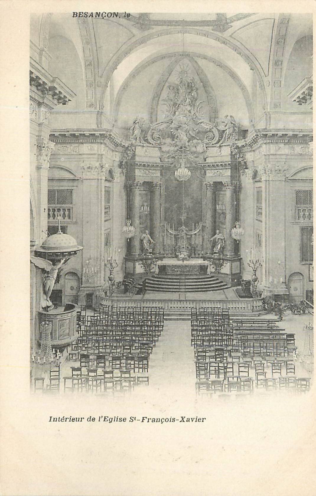 CPA Interieur de l'Eglise St Francois Xavier (carte 1900)