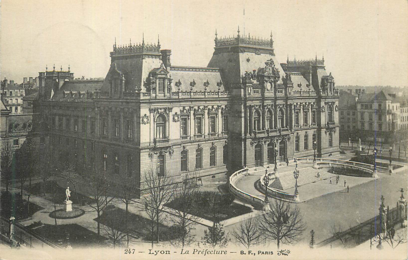 CPA Lyon La Prefecture