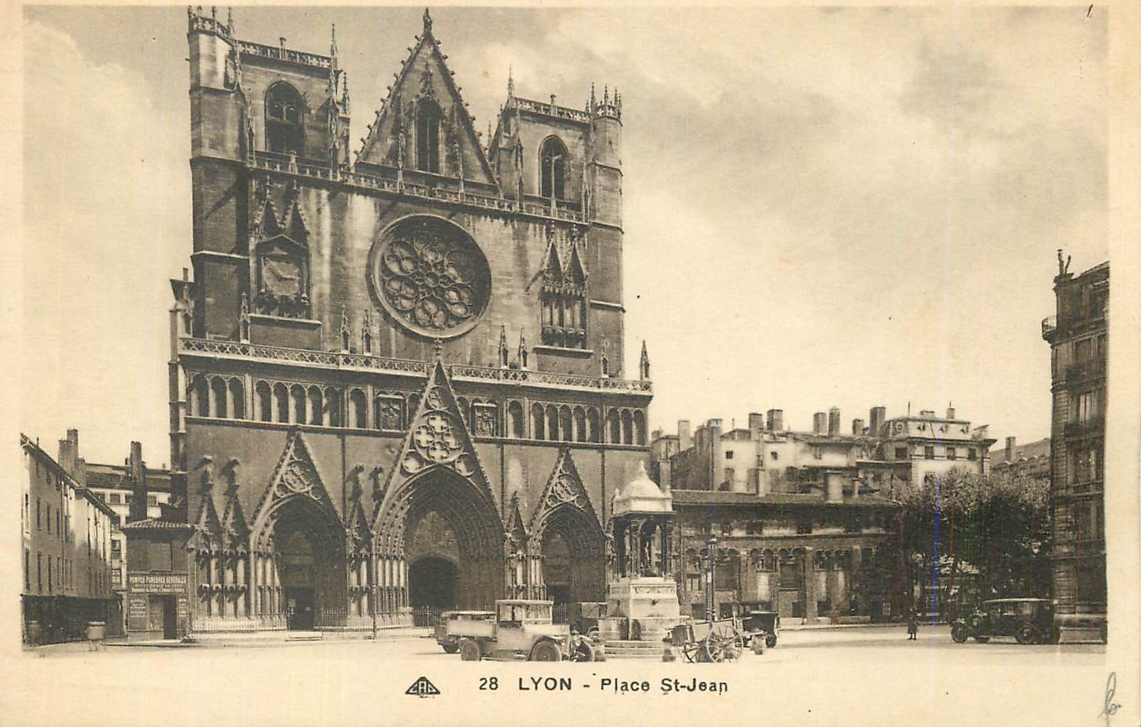 CPA Lyon Place St Jean
